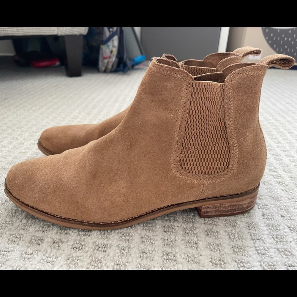 Toms suede women’s Ella booties